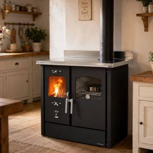 Cuisinière à bois LINCAR Omega 8,4 kW – four 41 L, rendement 89,5 %, livrée complète