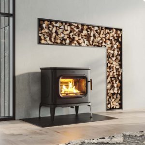 Poêle à bois tout fonte DOVRE Saga 301 10,5 kW – raccordable à l'air extérieur, bûches 45 cm